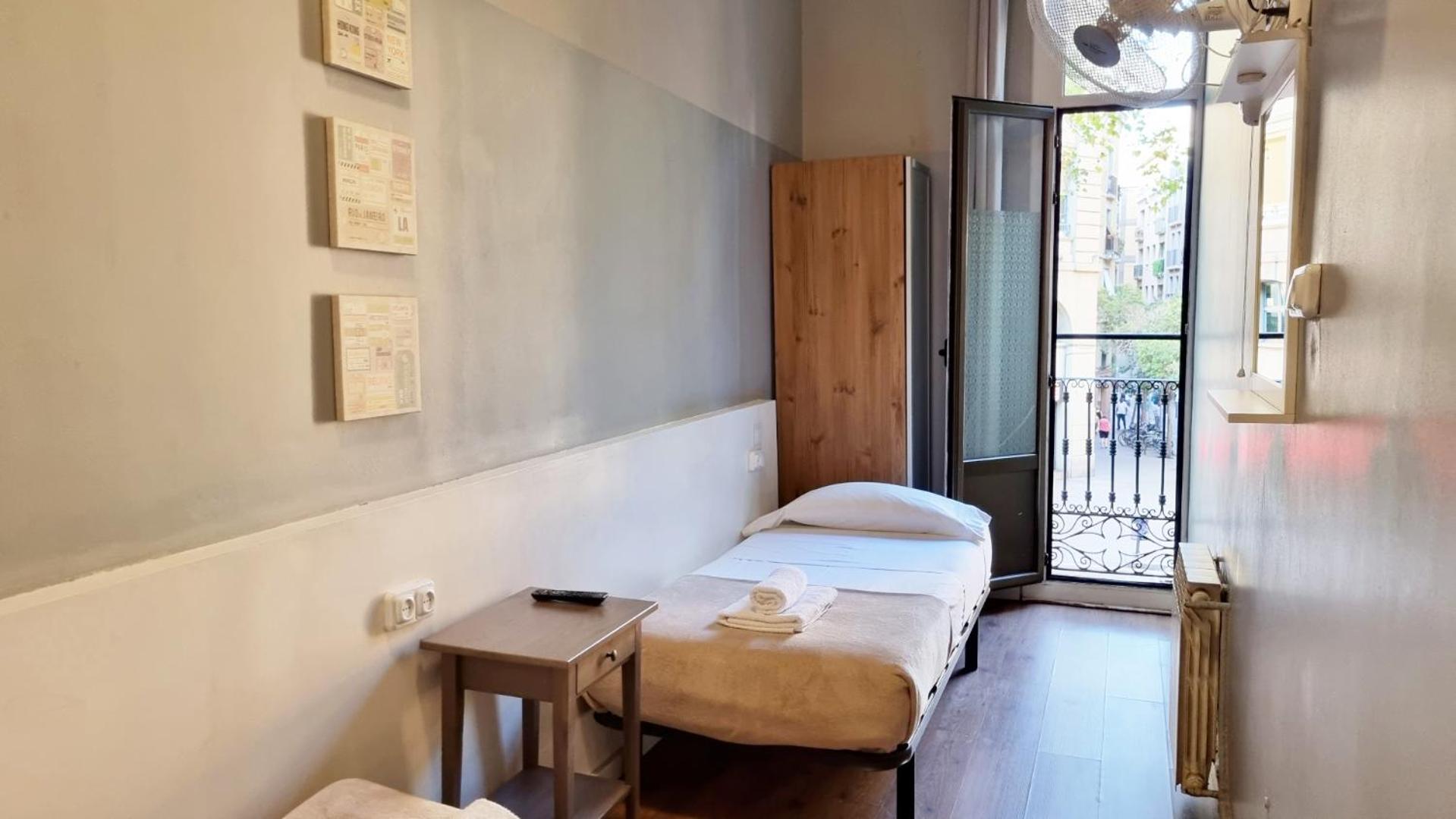 Paraiso Hostel Barcelona Luaran gambar