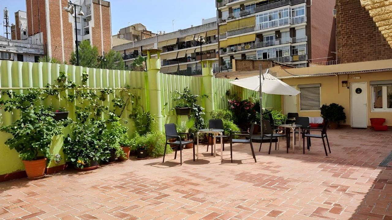 Paraiso Hostel Barcelona Luaran gambar