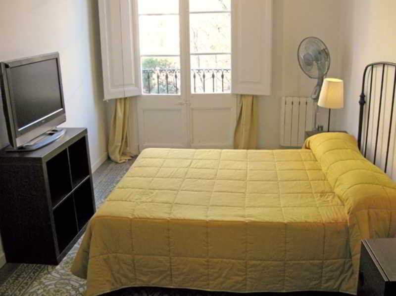 Paraiso Hostel Barcelona Luaran gambar